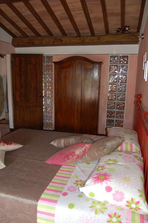 Villa La Capanna Di Panpepato Rosia Zimmer foto