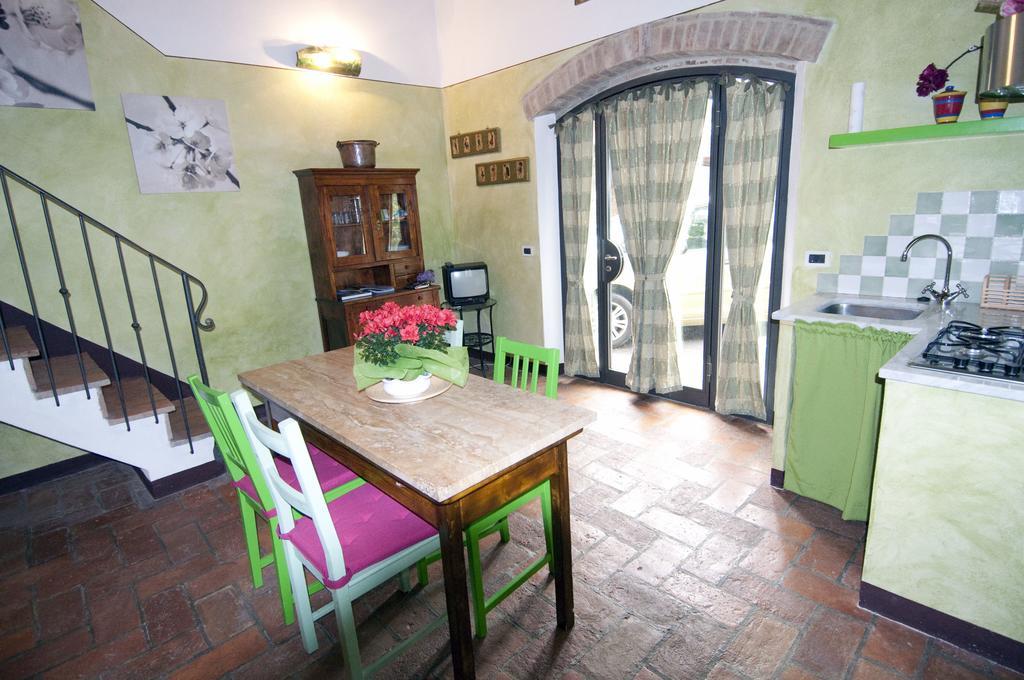 Villa La Capanna Di Panpepato Rosia Zimmer foto
